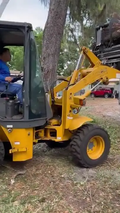 Loading the dump trailer – FTDF Services video